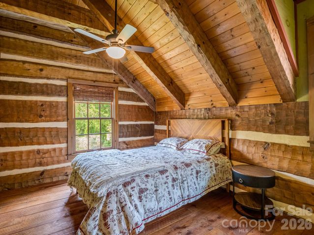 115 Apple Meadow Court, Lake Lure, NC 28746
