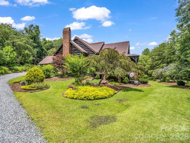 115 Apple Meadow Court, Lake Lure, NC 28746