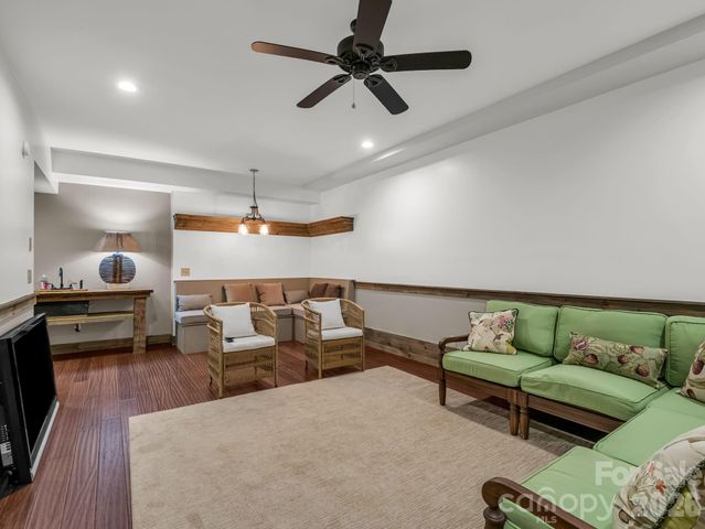 115 Apple Meadow Court, Lake Lure, NC 28746