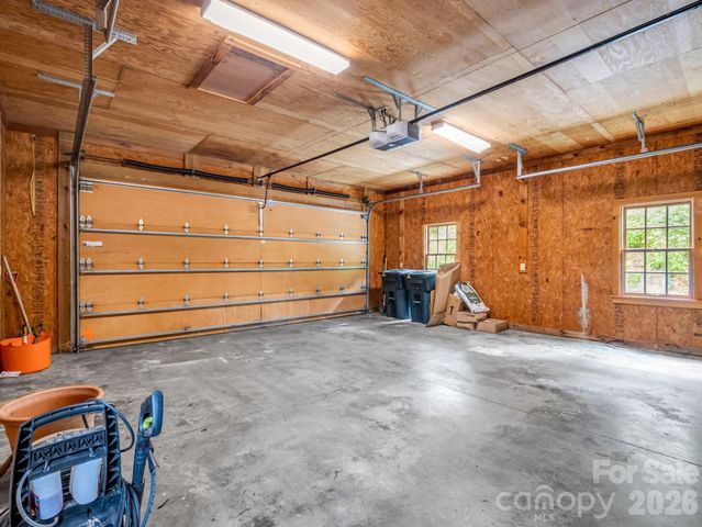 115 Apple Meadow Court, Lake Lure, NC 28746