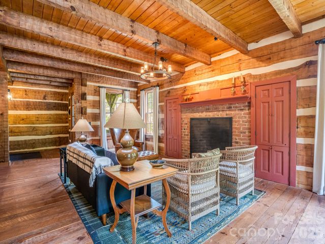 115 Apple Meadow Court, Lake Lure, NC 28746
