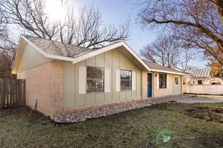 616 Mogonye LN, Elgin, TX 78621