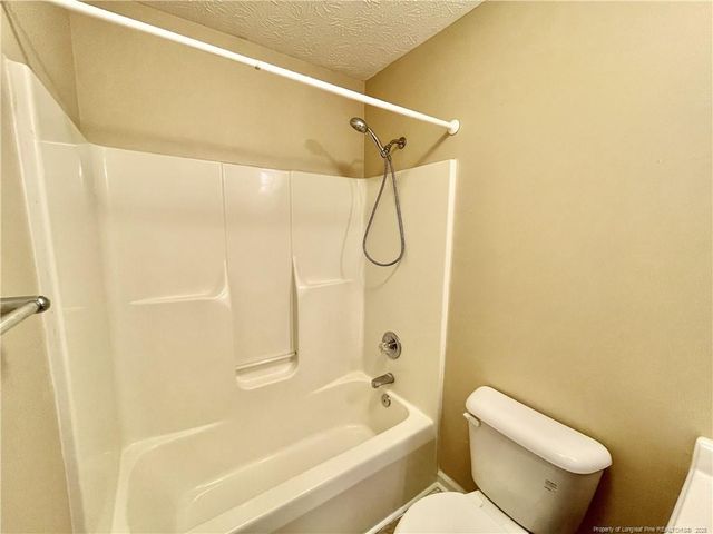 127 Kristin Avenue, Spring Lake, NC 28390