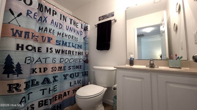 37 Precious Memories Lane, Elizabethtown, NC 28337