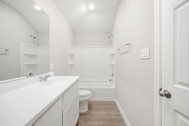 815 Jefferson Avenue, Cleveland, TX 77327