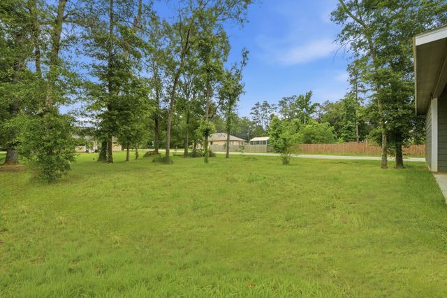 815 Jefferson Avenue, Cleveland, TX 77327