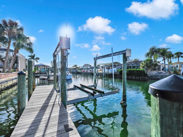 6344 COTTONWOOD LANE, Apollo Beach, FL 33572