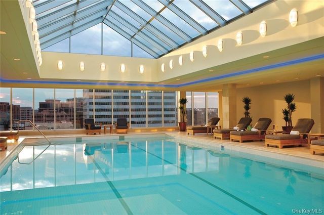 1 Renaissance Square 10D, White Plains, NY 10601