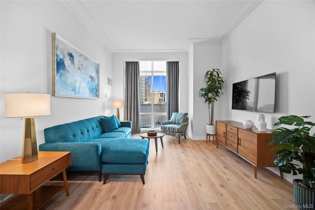 1 Renaissance Square 10D, White Plains, NY 10601