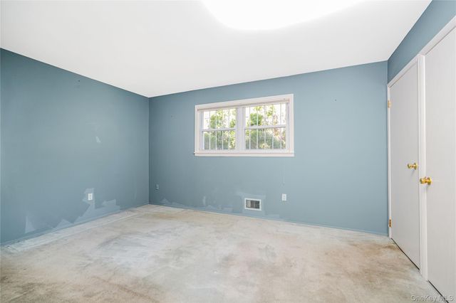 215 Coverly Avenue, Staten Island, NY 10301