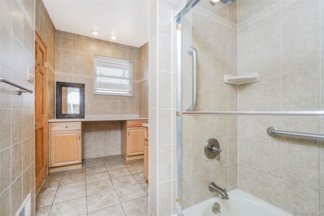 215 Coverly Avenue, Staten Island, NY 10301