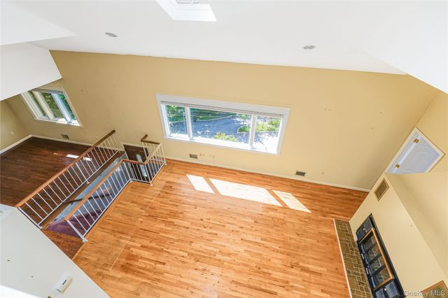 215 Coverly Avenue, Staten Island, NY 10301