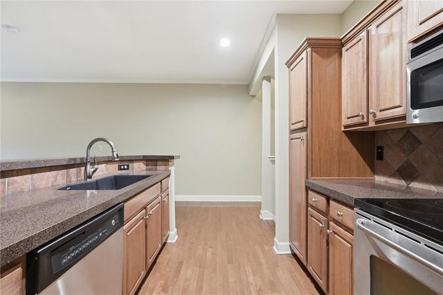 14083 W 112th Terrace, Olathe, KS 66215