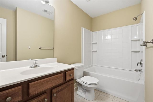 14083 W 112th Terrace, Olathe, KS 66215