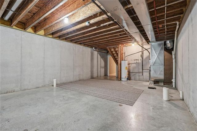 14083 W 112th Terrace, Olathe, KS 66215