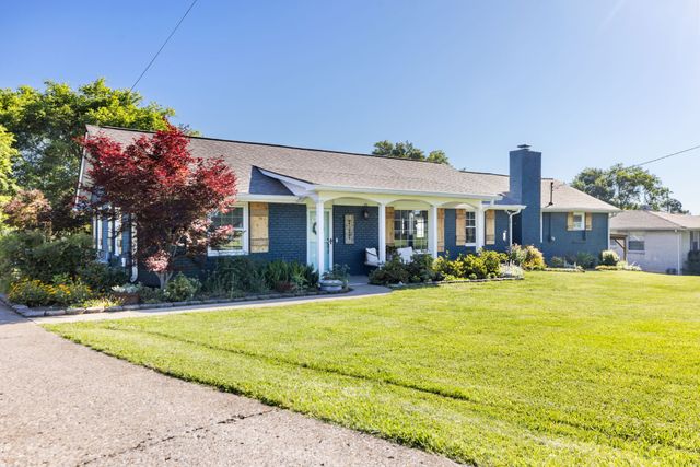 208 Wellington Dr, Madison, TN 37115