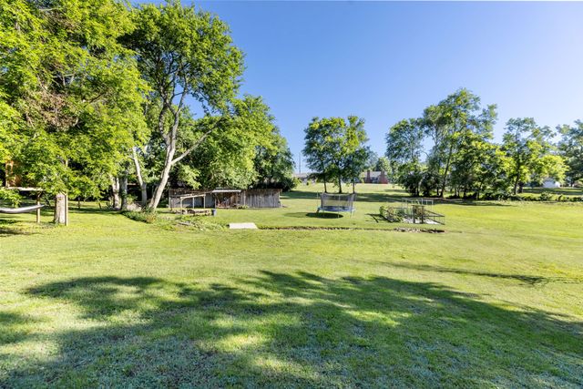 208 Wellington Dr, Madison, TN 37115
