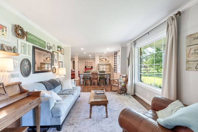 208 Wellington Dr, Madison, TN 37115