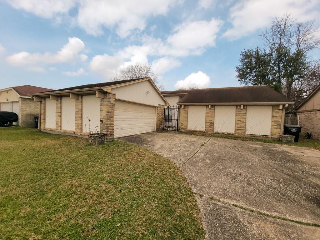3430 Hombly Road, Houston, TX 77066