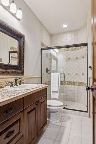 614 Hidden Creek Trail, Mendota Heights, MN 55118