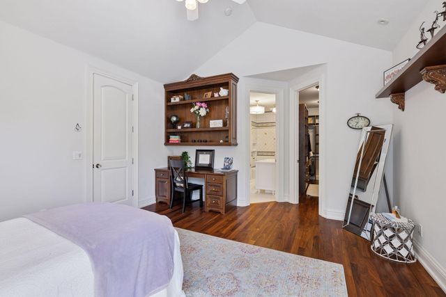 614 Hidden Creek Trail, Mendota Heights, MN 55118