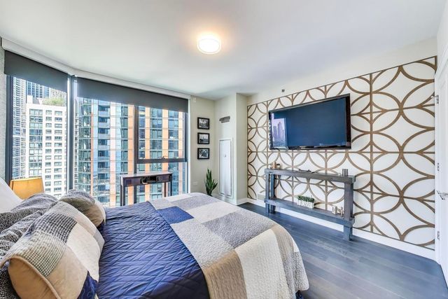 211 N Harbor Drive 1809, Chicago, IL 60601