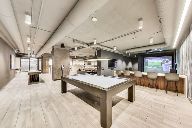 211 N Harbor Drive 1809, Chicago, IL 60601