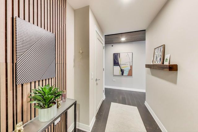 211 N Harbor Drive 1809, Chicago, IL 60601