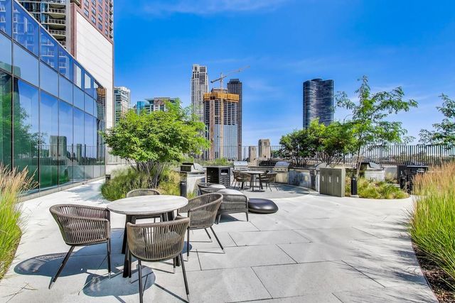 211 N Harbor Drive 1809, Chicago, IL 60601
