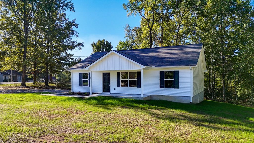 10 Bill Court, Waverly, TN 37185