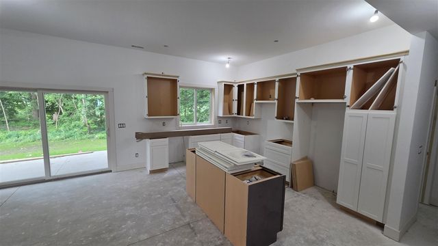 1500 Poppy Point Drive, Jenison, MI 49428