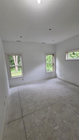 1500 Poppy Point Drive, Jenison, MI 49428
