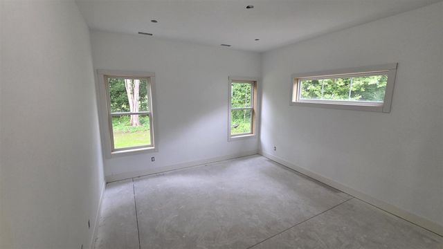 1500 Poppy Point Drive, Jenison, MI 49428