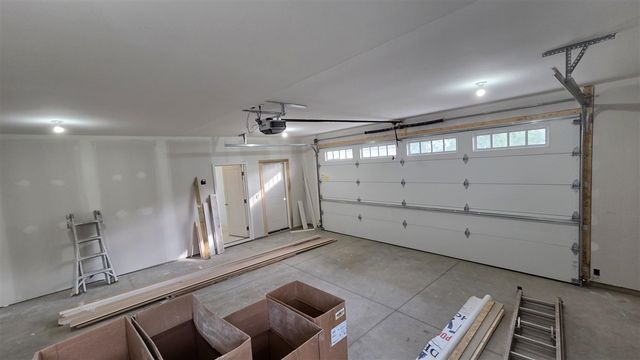 1500 Poppy Point Drive, Jenison, MI 49428