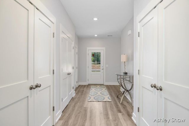 1500 Poppy Point Drive, Jenison, MI 49428