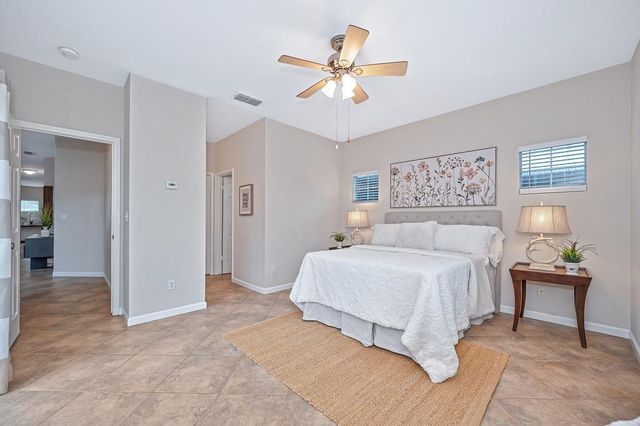 463 Parker Dr, Folsom, CA 95630