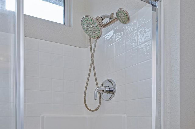 463 Parker Dr, Folsom, CA 95630