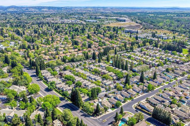 463 Parker Dr, Folsom, CA 95630