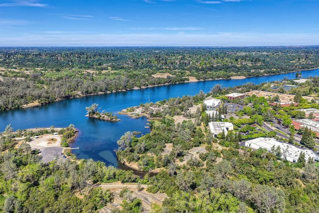 463 Parker Dr, Folsom, CA 95630