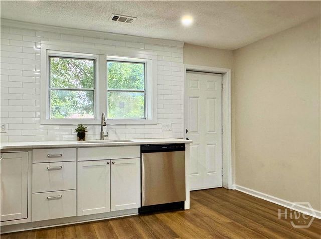2032 Eppinger Street, Savannah, GA 31415