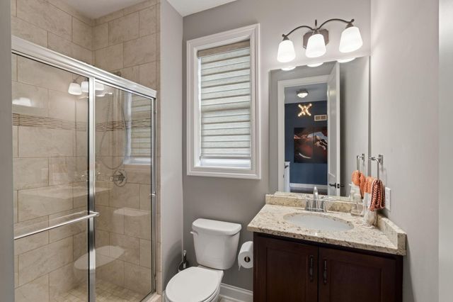 6292 Montee Drive, Eden Prairie, MN 55344