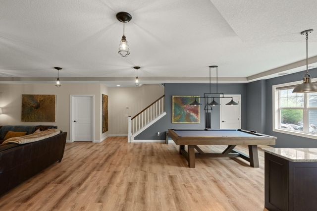 6292 Montee Drive, Eden Prairie, MN 55344