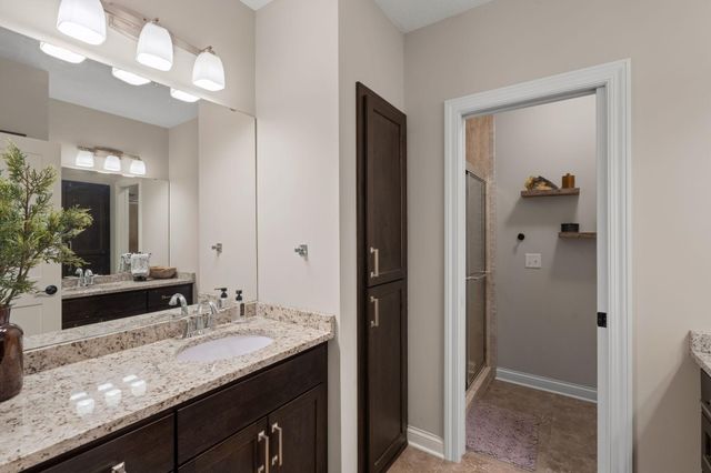 6292 Montee Drive, Eden Prairie, MN 55344