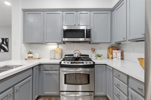 166 W Luna Loca Ln, Mountain House, CA 95391