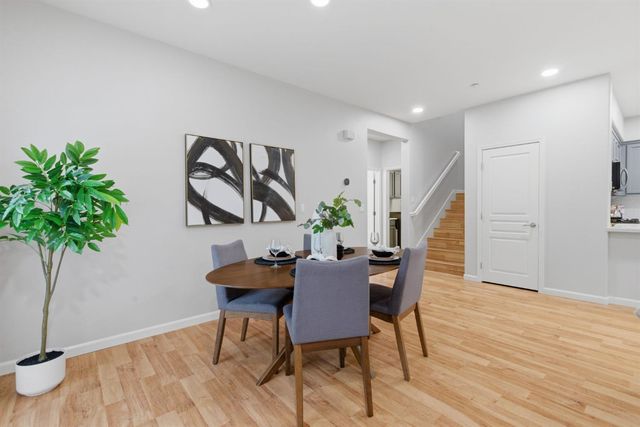 166 W Luna Loca Ln, Mountain House, CA 95391