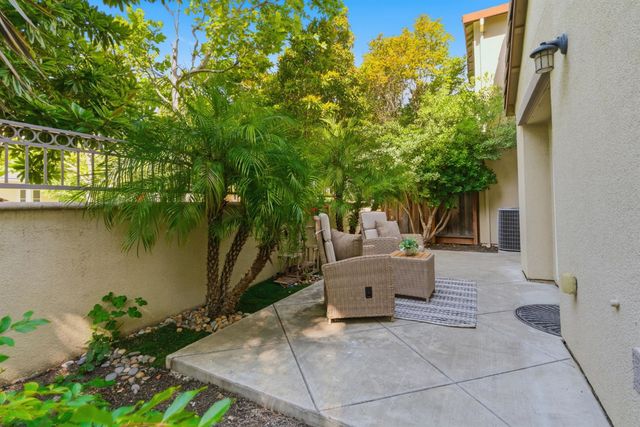 166 W Luna Loca Ln, Mountain House, CA 95391