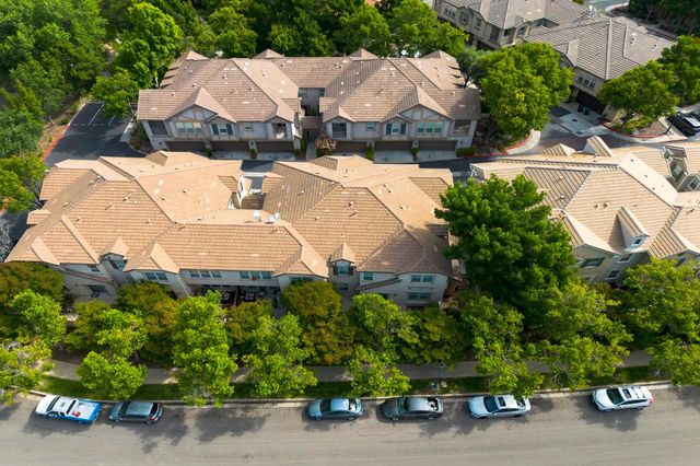 166 W Luna Loca Ln, Mountain House, CA 95391