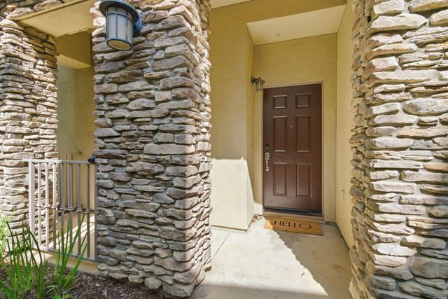 166 W Luna Loca Ln, Mountain House, CA 95391