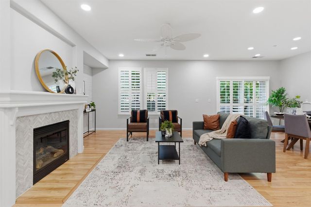 166 W Luna Loca Ln, Mountain House, CA 95391