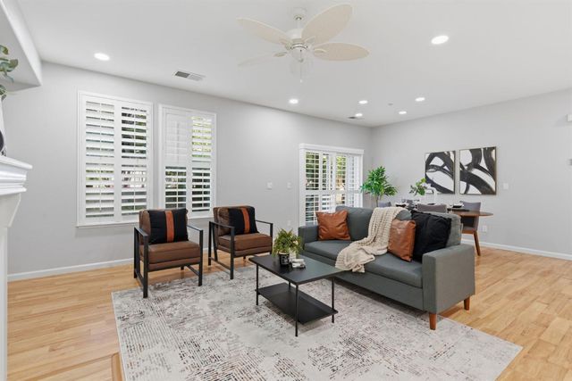 166 W Luna Loca Ln, Mountain House, CA 95391